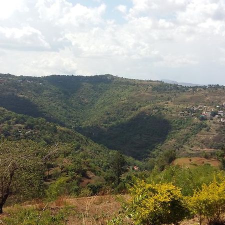 Hill Top Villa Panchgani Luaran gambar